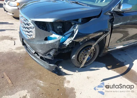 2019 GMC Terrain Denali z USA, uszkodzony, nr VIN 3GKALSEX5KL138477